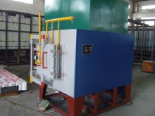 ��ʽ���ձ���¯